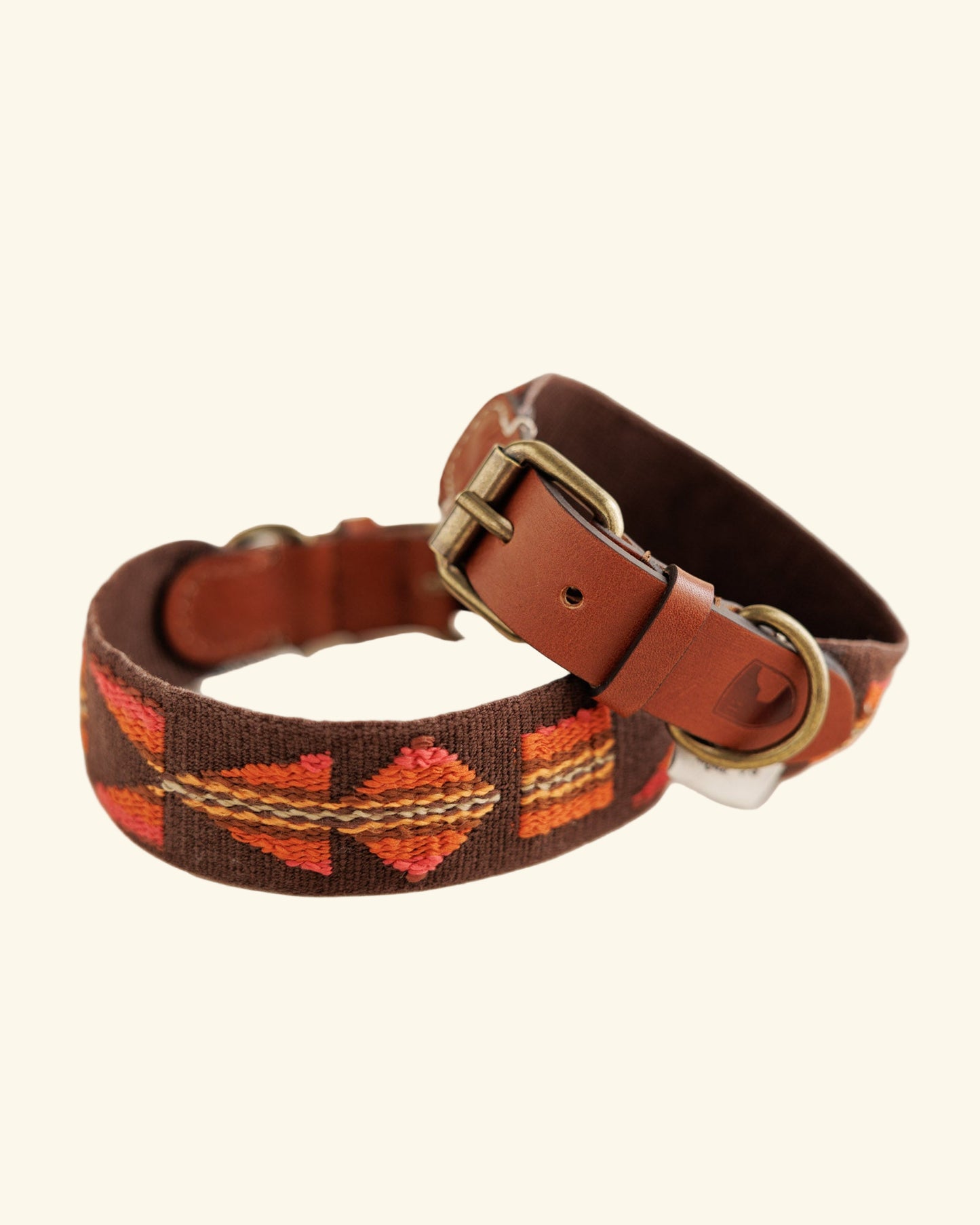 Etna Collar