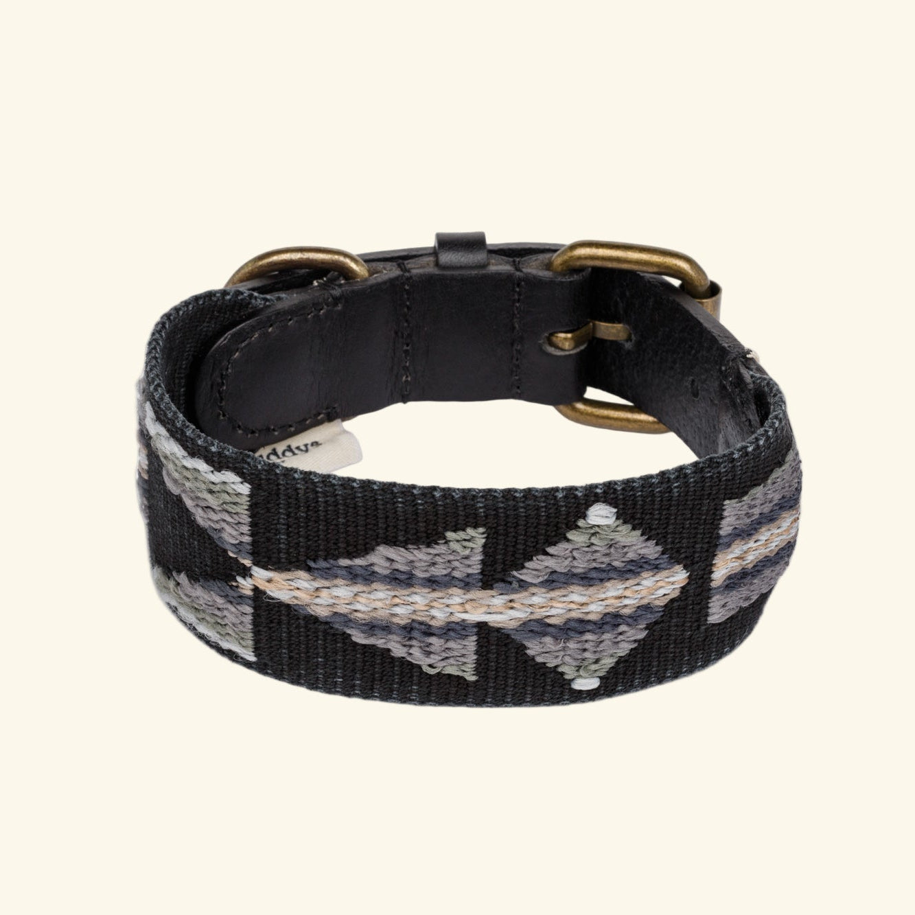 Etna Collar